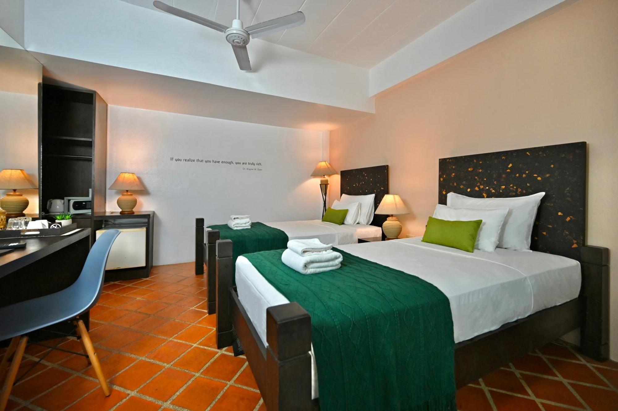 Papacrab Boutique Guesthouse Bãi biển Kamala Ngoại thất bức ảnh